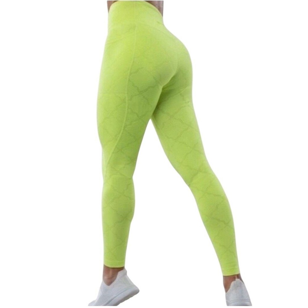 SHEFIT Boss Pocket Leggings, SilkSculpt Fabric - Neon Yellow (Arise) - Medium